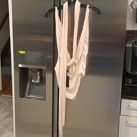 💕LAVISHLY APPOINTED💕 Annabel One-Piece Swimsuit - Picture 10 of 13